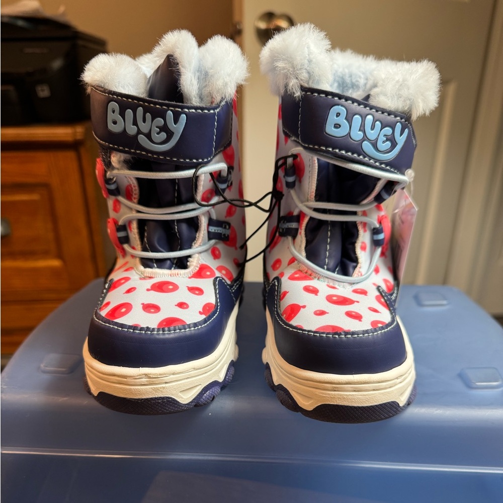 Bluey Toddler kids winter boots with faux fur trim